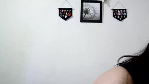 lyla online show from 4, 1, 2025