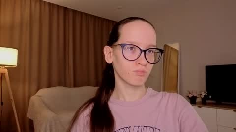 Sara online show from 12, 4, 2026