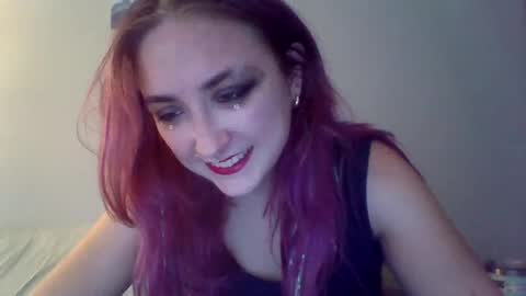 Lynn  online show from 16, 6, 2026