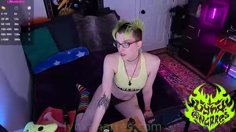 Snapshot of lynxanarres chatting on 11, 10, 2025 Lynx Anarres online show from 11, 10, 2025