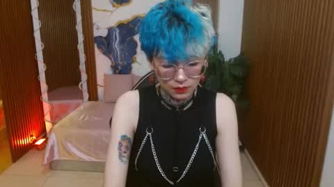 lyra_tay online show from 15, 3, 2026