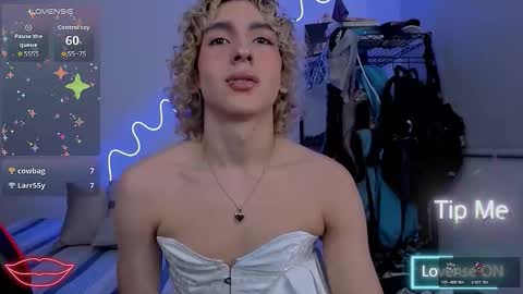 Snapshot of lyric_mirage chatting on 1, 12, 2025 Lyric online show from 1, 12, 2025