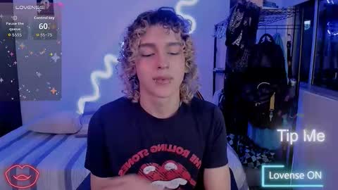 Snapshot of lyric_mirage chatting on 23, 2, 2026 Lyric online show from 23, 2, 2026