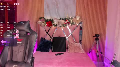    VIVIANA    online show from 24, 12, 2024