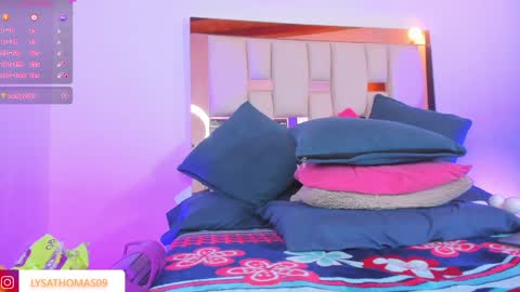 Snapshot of lysa_thomas9 chatting on 15, 1, 2025 lysa_thomas9 online show from 15, 1, 2025