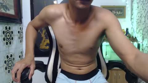 Snapshot of lyubovmoya3 chatting on 10, 12, 2024 SWEETPINOY online show from 10, 12, 2024