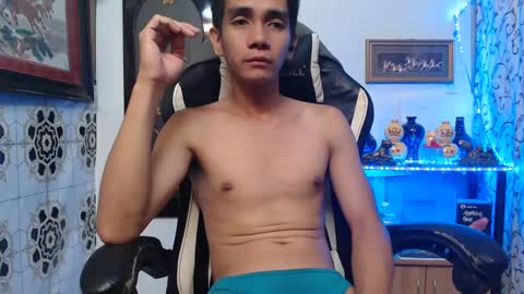 Snapshot of lyubovmoya3 chatting on 20, 1, 2025 SWEETPINOY online show from 20, 1, 2025