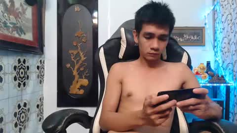 Snapshot of lyubovmoya3 chatting on 21, 1, 2025 SWEETPINOY online show from 21, 1, 2025