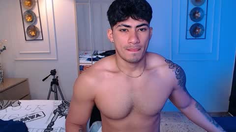 Snapshot of m1chaelx_ chatting on 7, 1, 2026 MICHAEL online show from 7, 1, 2026