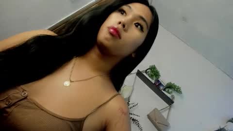 Snapshot of m1ssjanelana69 chatting on 13, 5, 2026 Janelovesu online show from 13, 5, 2026