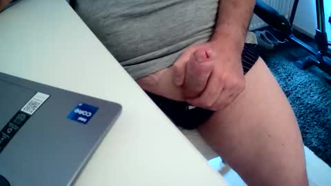 m_daan1969 online show from 8, 9, 2025