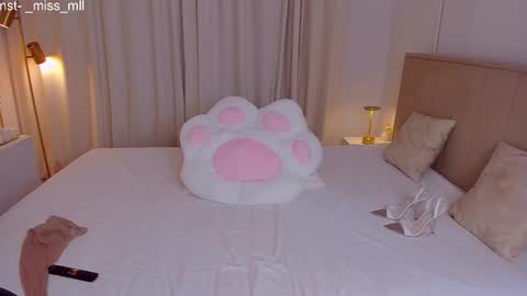 Mary online show from 14, 2, 2026