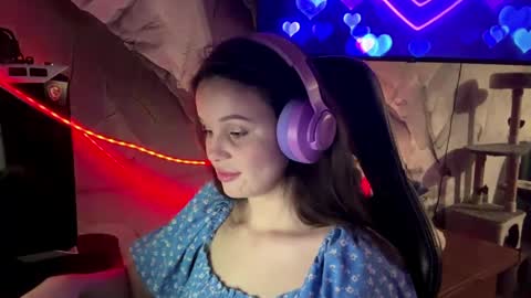 Snapshot of mabelneonakis chatting on 23, 5, 2026 Apolonia online show from 23, 5, 2026