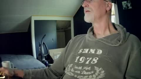mac8181 online show from 10, 5, 2026