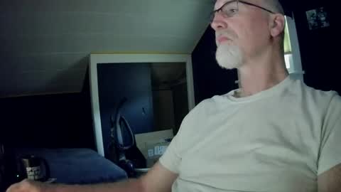 mac8181 online show from 23, 5, 2026
