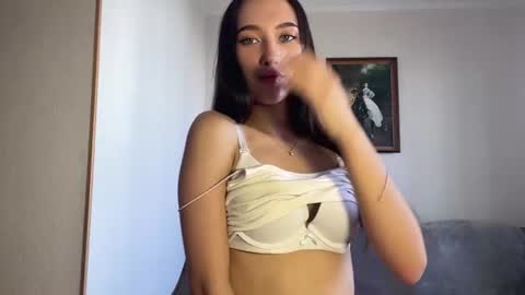 Snapshot of madalyneaks chatting on 7, 8, 2026 Lilo online show from 7, 8, 2026