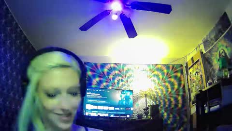 Snapshot of madame_lucifer chatting on 24, 10, 2025 Madame Lucifer online show from 24, 10, 2025