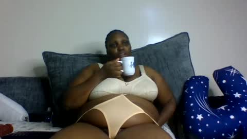 madame_pleasure40 online show from 11, 6, 2026