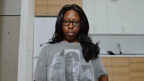 YourMadamIndigo online show from 13, 10, 2025