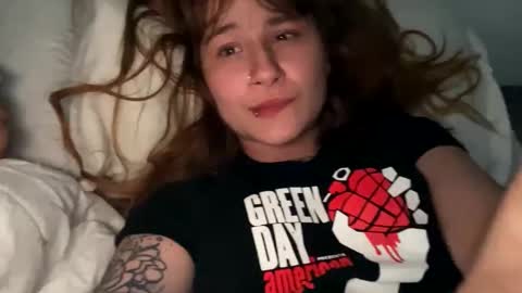 Snapshot of madamme_devorah chatting on 3, 4, 2026 Meleena redhead Maria Black hear online show from 3, 4, 2026