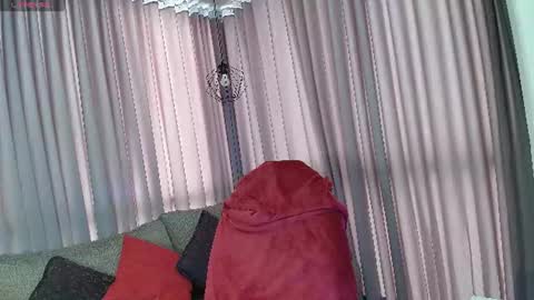 Snapshot of madamme_rachell chatting on 12, 6, 2026 Rachell online show from 12, 6, 2026