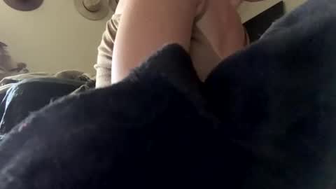 SummerPeach online show from 5, 1, 2025