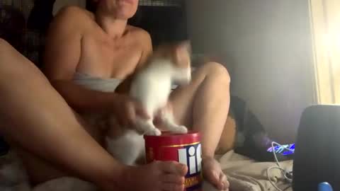 SummerPeach online show from 10, 1, 2025