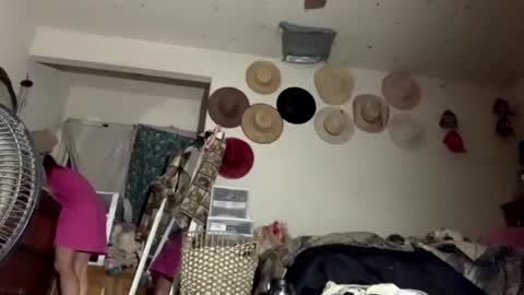 SummerPeach online show from 16, 1, 2025