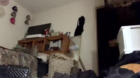 SummerPeach online show from 19, 1, 2025