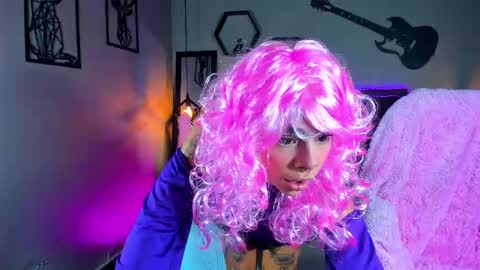 Maddie online show from 23, 2, 2025