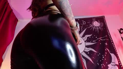 Snapshot of maddilust chatting on 14, 2, 2026 Miss Lust online show from 14, 2, 2026