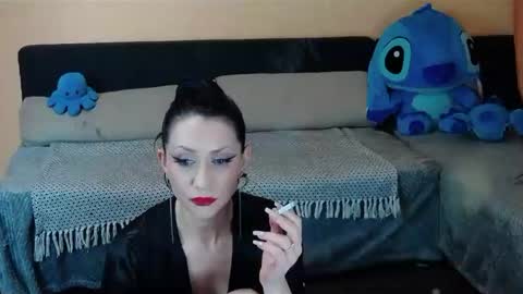 Snapshot of maddison_summer chatting on 2, 2, 2025 Maddison Summer online show from 2, 2, 2025