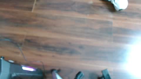 Snapshot of maddy_14 chatting on 4, 1, 2025 Maddy UwU online show from 4, 1, 2025