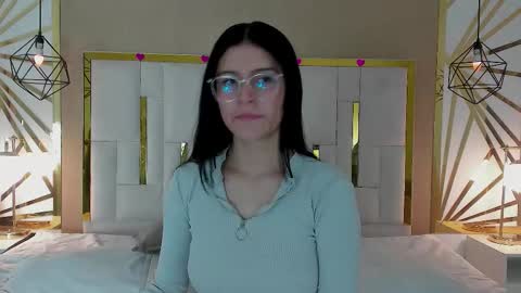 Maddy  online show from 15, 9, 2025