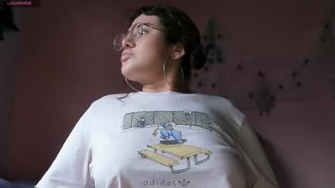 Maddy  online show from 31, 10, 2025