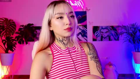 maddy_uwu online show from 27, 2, 2025