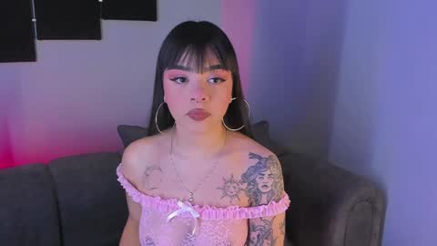 Snapshot of maddy_walker chatting on 6, 1, 2025 Maddy online show from 6, 1, 2025