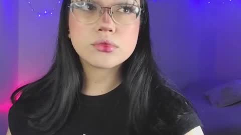   Please followme and rate me your thumbs up online show from 17, 12, 2025