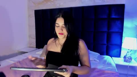Snapshot of maddysexx_ chatting on 23, 9, 2025 Maddy online show from 23, 9, 2025