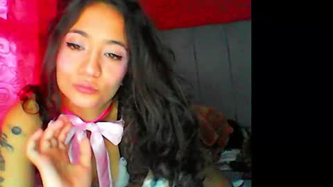 Snapshot of madelainee_buk chatting on 5, 12, 2024 Buk online show from 5, 12, 2024