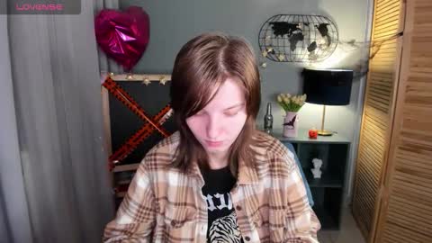 madelaines online show from 21, 10, 2025