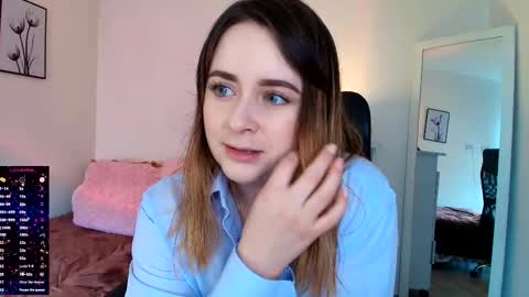 madelamee online show from 19, 9, 2025