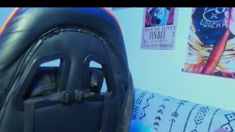 Snapshot of madeleine_love21 chatting on 11, 11, 2025 Madeleine online show from 11, 11, 2025