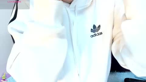 Madelin Clerk online show from 30, 12, 2024