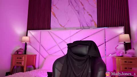 Madeline  online show from 6, 3, 2026