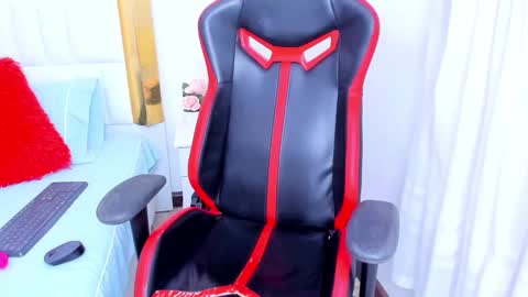 Snapshot of madelinejackson chatting on 2, 2, 2025 Madeline online show from 2, 2, 2025