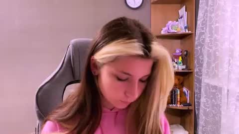 Alice online show from 23, 7, 2026