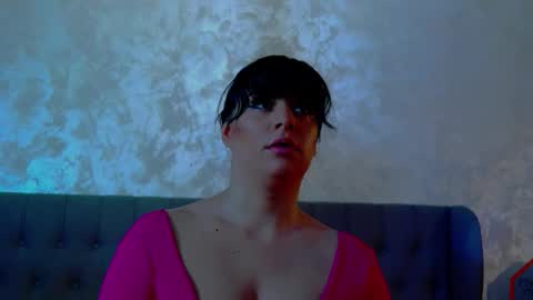 madelynvelure online show from 18, 2, 2026