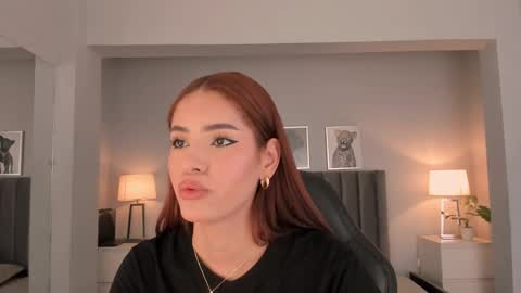 Madie  online show from 18, 9, 2025