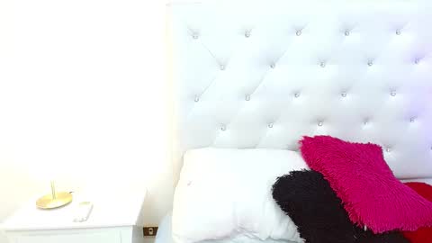 Jenny  online show from 4, 3, 2025